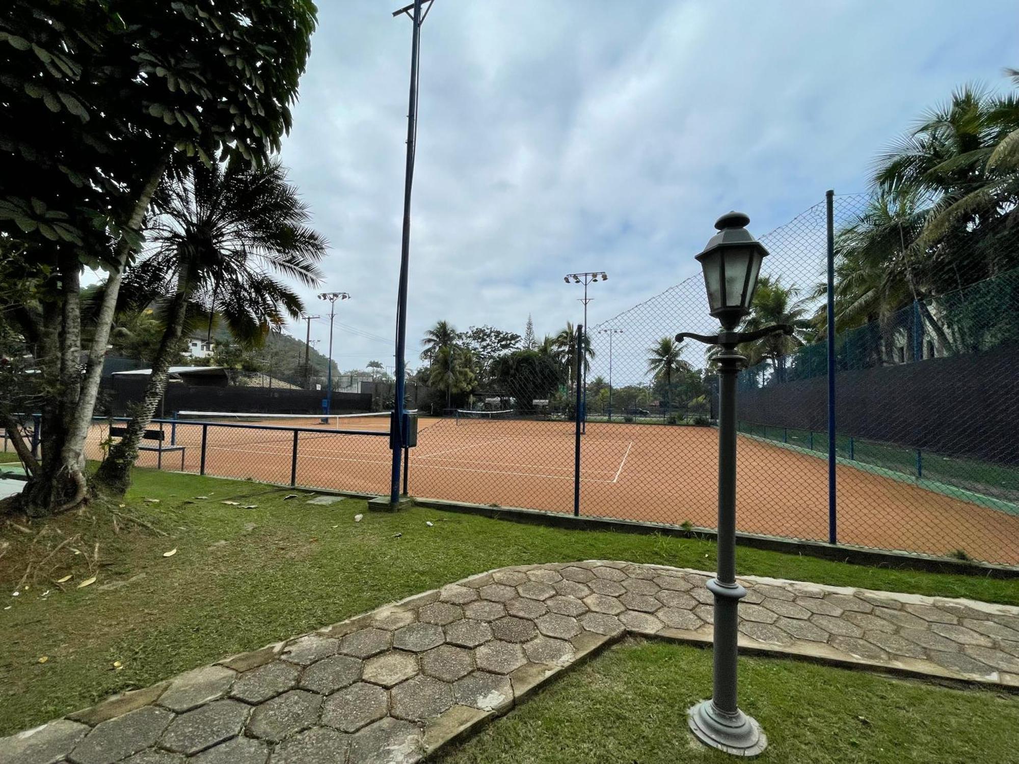 Condominio Wembley Tenis Praia Das Toninhas J406 Ubatuba Extérieur photo